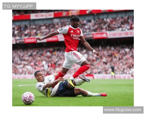 小眼足球明星名单及其精彩瞬间照片展示与分析